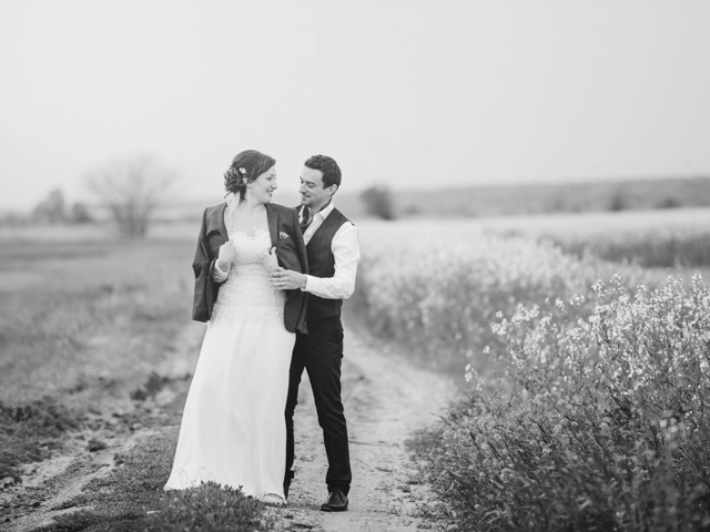 fotograf nunta braila sedinta foto cuplu mire si mireasa in natura