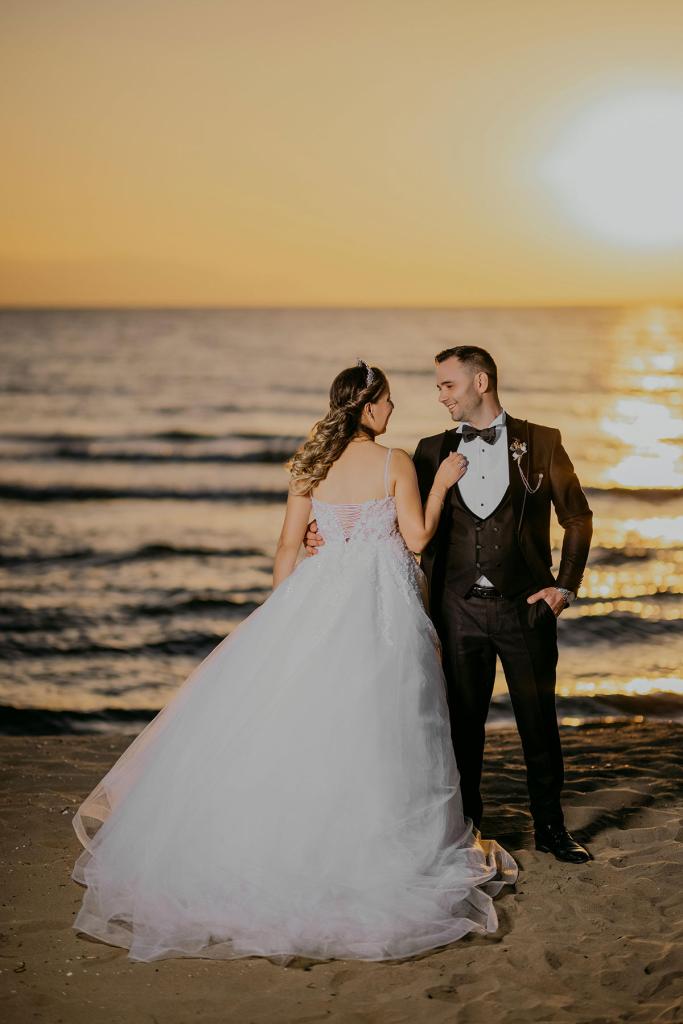 fotograf nuntă Brăila – portrete cu nașii și mirii